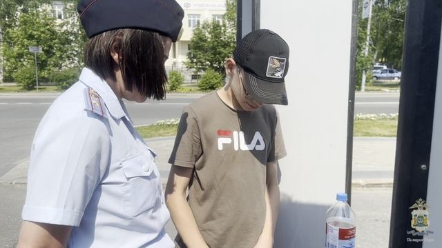 В Югре в День России нарушений общественного порядка не допущено смотреть онлайн