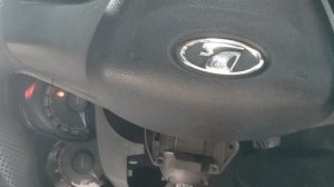 Замена подрулевого выключателя поворотов и ближнего дальнего света фар на лада Веста.mp4