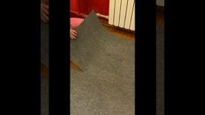 Самоклеющийся ковролин - стильное решение для пола. По