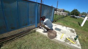 ВАРИМ СТОЛБЫ ПОД ЗАБОР /НАУЧИЛИСЬ РАБОТАТЬ СВАРКОЙ/СВ?