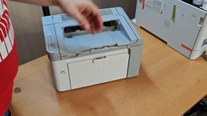 HP LaserJet P1566 Установка / Снятие Входного Лотка Подачи Бум