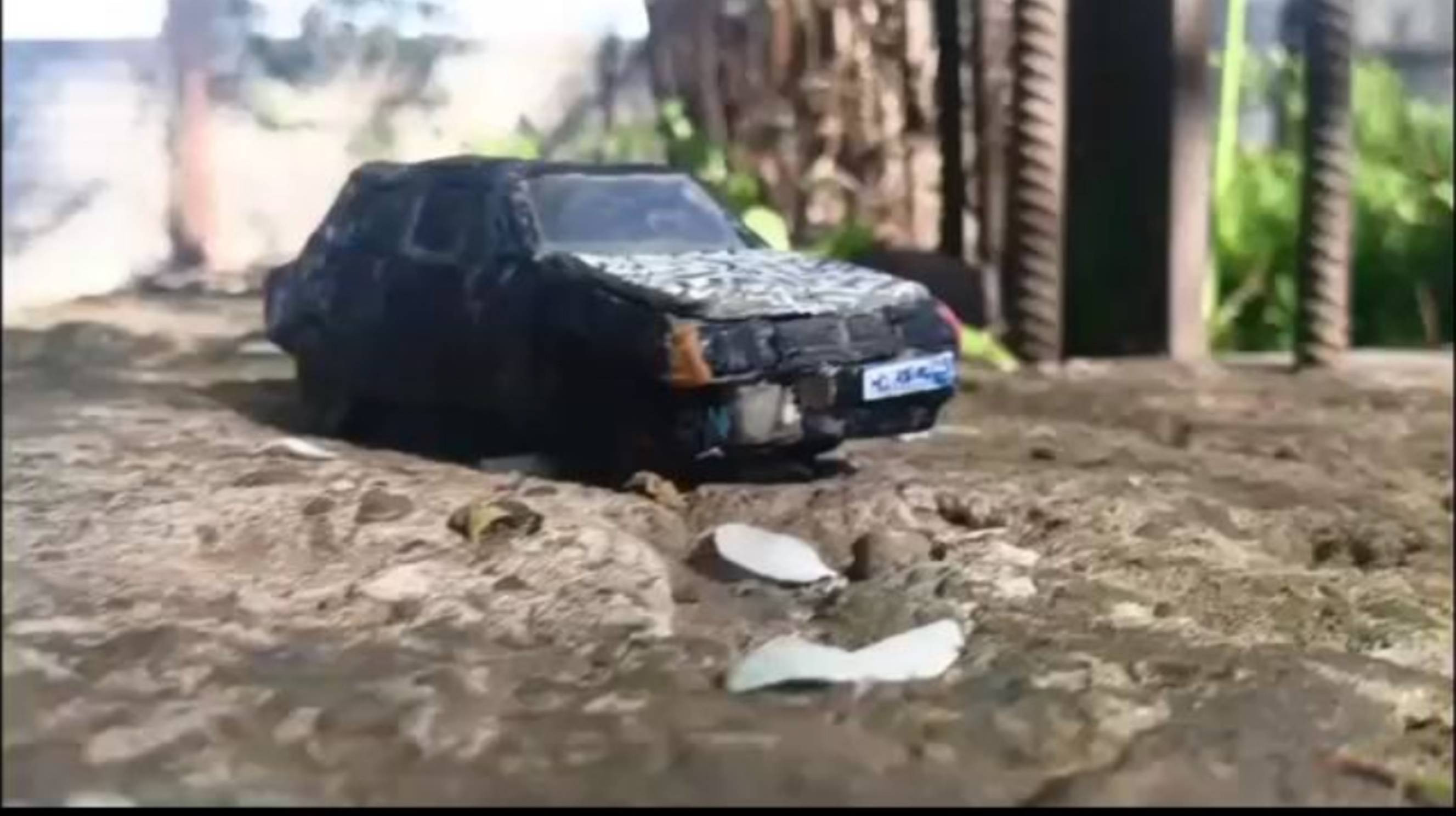 Я создал из пластилина ВАЗ 21099