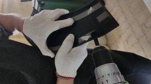 Удаление двухстороннего скотча с пластика.