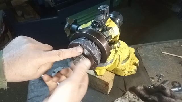 Как надёжно закрепить инструмент в бабке П8 универсал?