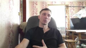 Почему бензопила не пилит а просто скользит по дереву?