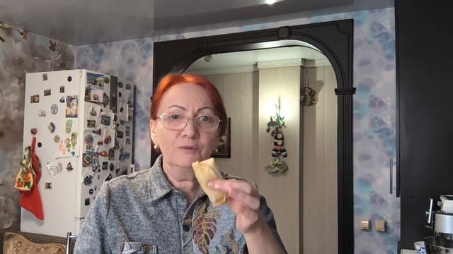 Сегодня блины с яблочной начинкой.Жизнь в деревне .