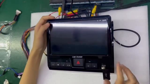 Пикап Toyota Toyota LC70 LC75 LC76 обновление центрального управл?