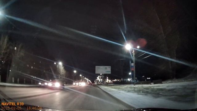 Видеорегистратор NAVITEL R33 ночной режим