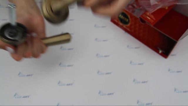 Дверна ручка Fadex Denver 424V у кольорі бронза матова | Італі?