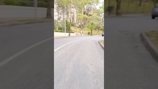 За железнодорожным вокзалом : Ареда