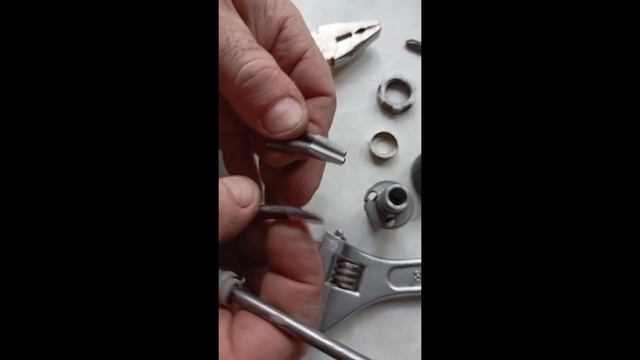 Бита выпадает из шуруповерта ремонт