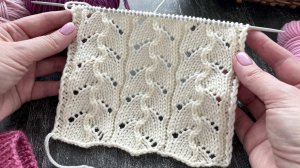 Нежный ажурный узор спицами