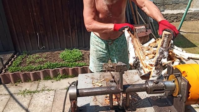 МОЙ ДРОВОКОЛ,