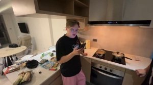 КУКИНГ СТРИМ КАШИ С МАФАНЕЙ, ЮГОМ404, РУСЛАНОМ СМН В ТАЙ?