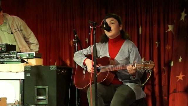 А хочешь, выучусь шить