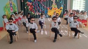 Танец джентльменов🧒