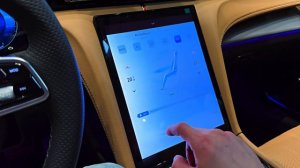 Обзор Hongqi H5