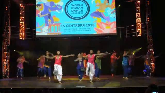 Salsa Twins на Гала-концерте WIDC 15.09.18г. смотреть онлайн