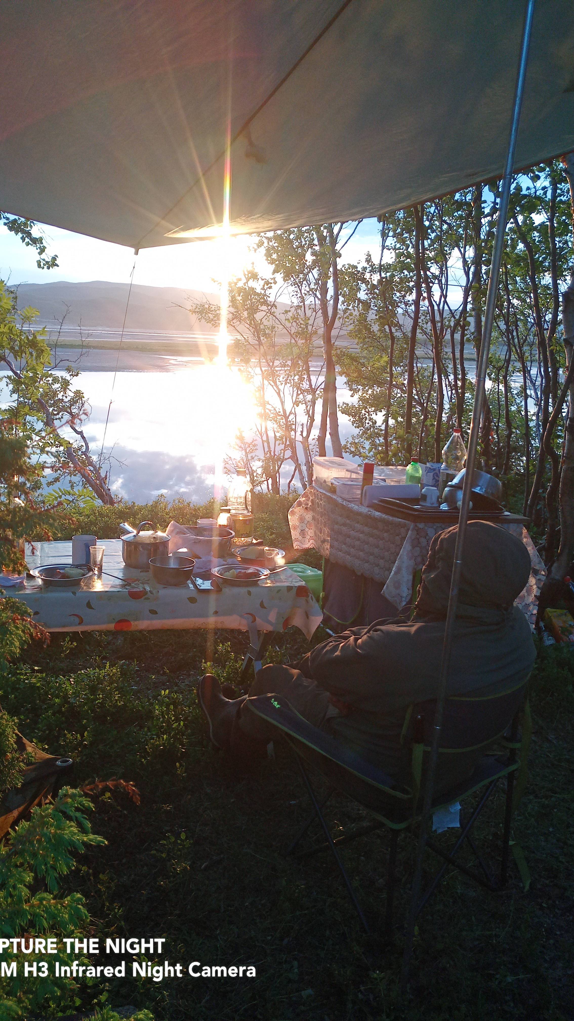 Печенга Прекрасный вечер над рекой