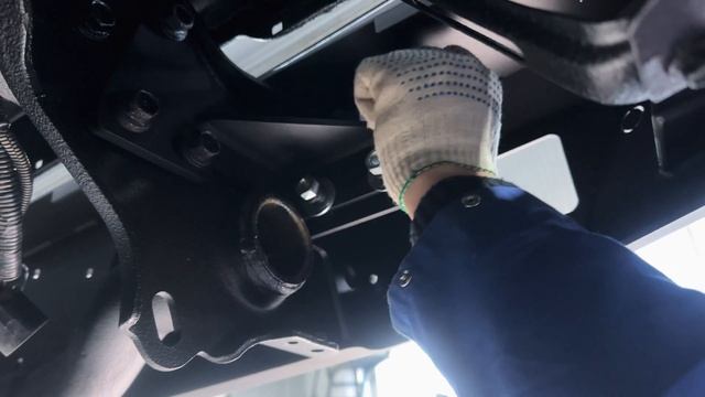 Установка силового бампера заднего BMS PRO-Line для Тойота