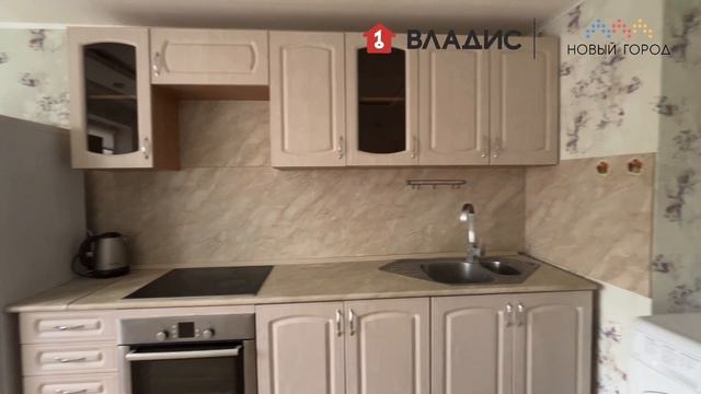 1 комнатная квартира бульвар Лебедянского.