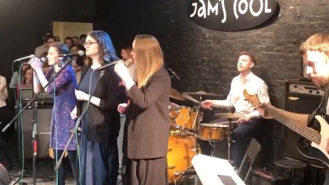 Ленинградский рок-н-ролл смотреть онлайн