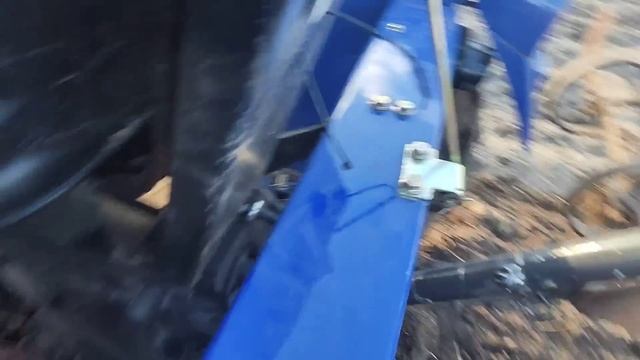 Тестим культиватор у себе на городі