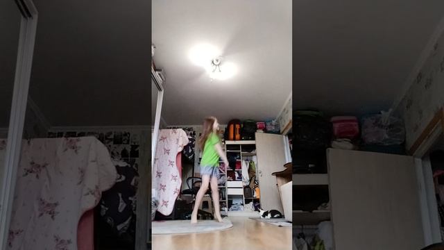 1000004882.mp4 смотреть онлайн