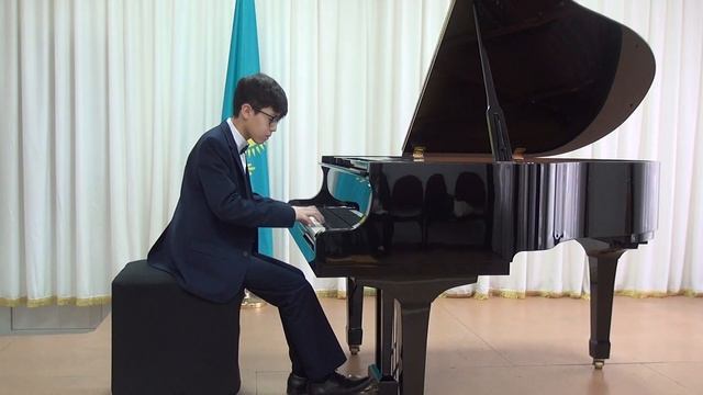 Оспанов Мухамеджан. 14 лет. 1 тур