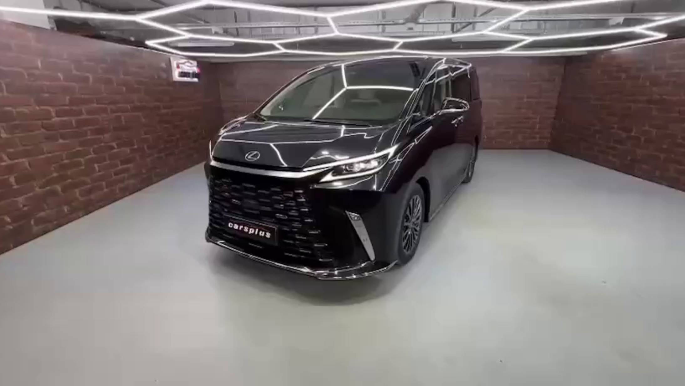 В наличии Lexus LM 350 h👇 смотреть онлайн