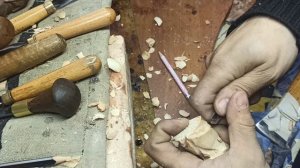 резьба по дереву,режем медведя