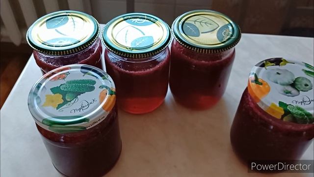 Дождь закончился.Работы валом!Желе с красной смородин