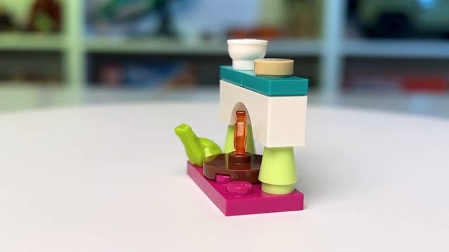 ПЕРВЫЙ ЛЕГО ДИСНЕЙ Адвент Календарь 43253 - 2 в 1 Настольн?