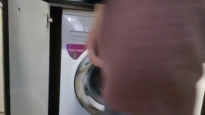 LG F1089ND Полные чёрные вещи отжимает и шумит