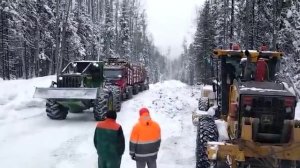Вахта в тайге.Лесовозы