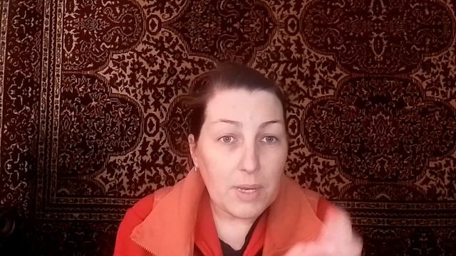 Солнечно и холодно. Записала Полю на паспорт на апрель