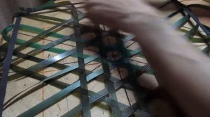 Корзинка с овальным дном гексагональное плетение
