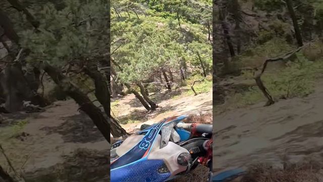 Нарезка с первого дня гонки 100% эндуро геленджик 2025. Другой путь #100enduro2025 смотреть онлайн