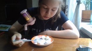 ПРЕДУПРЕЖДЕНИЕ! НЕ СМОТРЕТЬ ТЕМ КТО НЕ ЕСТ! 
Я ПРЕДУПРЕДИЛА!А так Итинг пельмешек