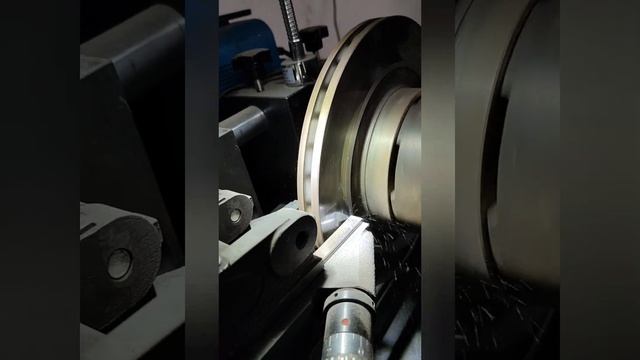 Лада Приора расточка тормозных дисков, сход-развал смотреть онлайн