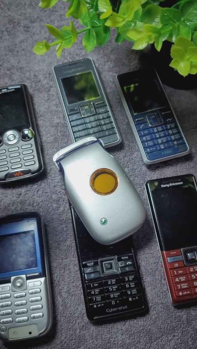 Sony Ericsson Mobile phone смотреть онлайн