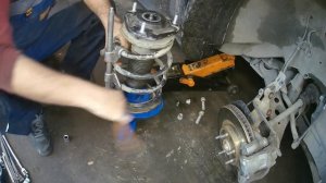 эмгранд7 замена передних стоек