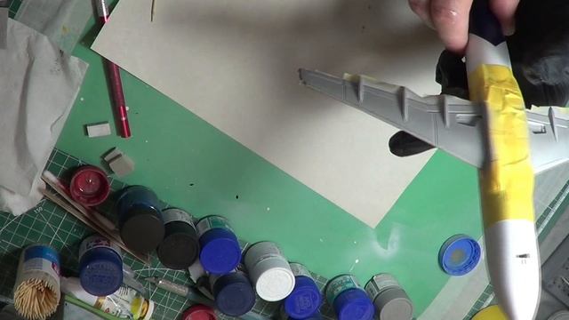 Модель самолёта Airbus A320. Авиакомпания Qanot Sharq