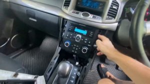 Как снять и поставить магнитолу в Шевроле Каптива, как