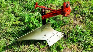 плуг обыкновенный. попробую по пахать землю плугом. бюджетный культиватор бензиновый huter mk-15000p