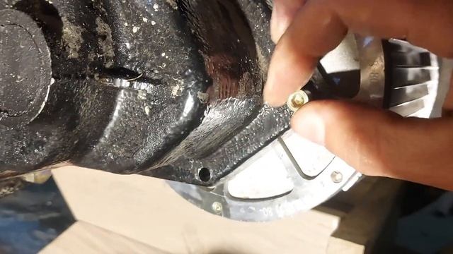 Змащення підшипника електромотора трицикл Fada Бізон т?