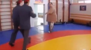 К Тамику приехала полиция [ТАМИК И РАДИК]