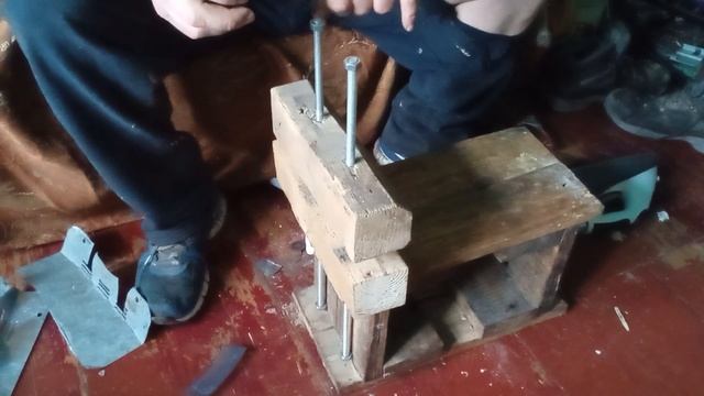 тиски за пару минут из того что под рукой