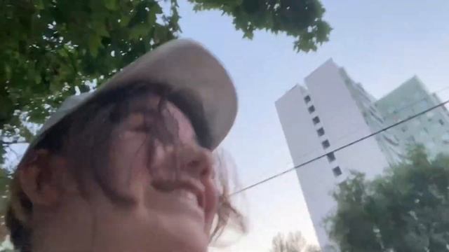 ЖАРКИЙ ВЛОГ: один день моего ЛЕТА!!! наконец-то что-то н? смотреть онлайн