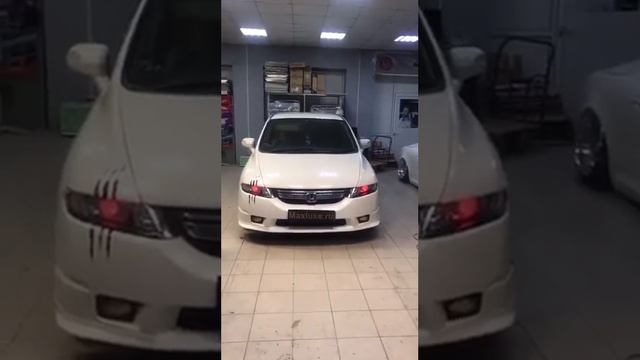 Замена линз в фарах Honda Odyssey